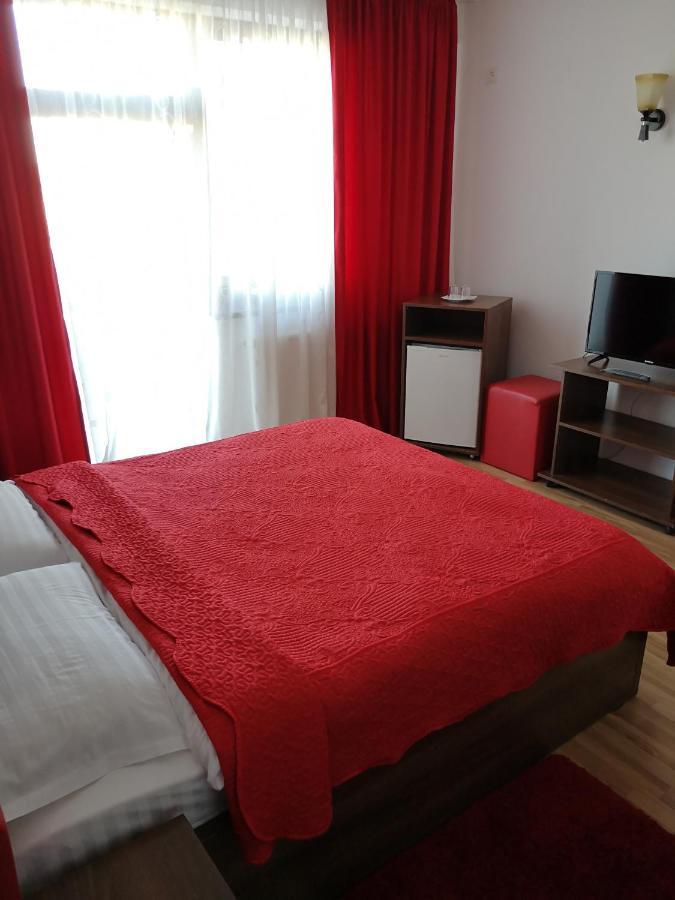 Passa Tempo Hotell Suceava Eksteriør bilde