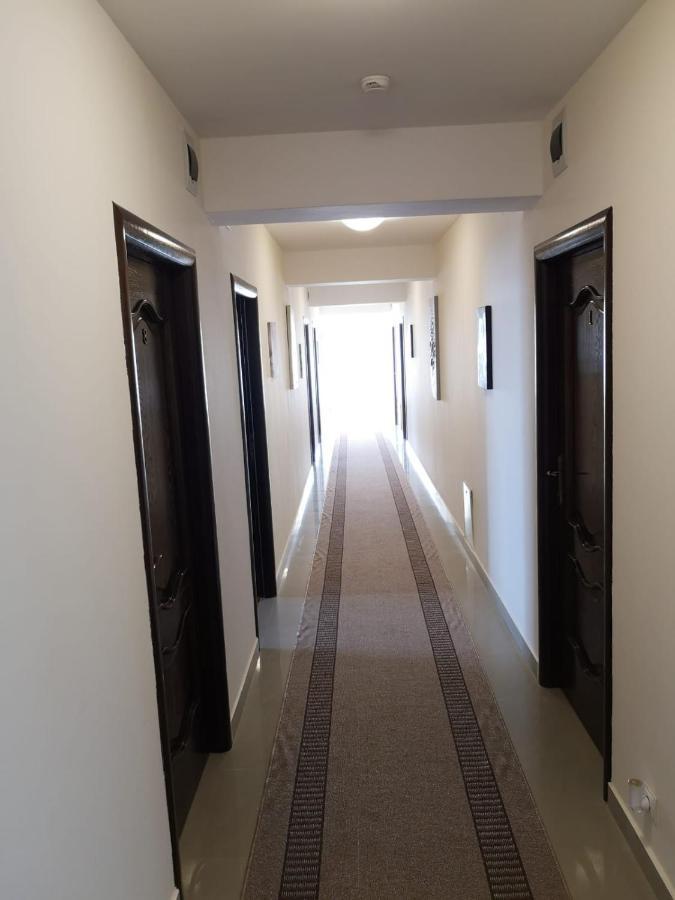 Passa Tempo Hotell Suceava Eksteriør bilde