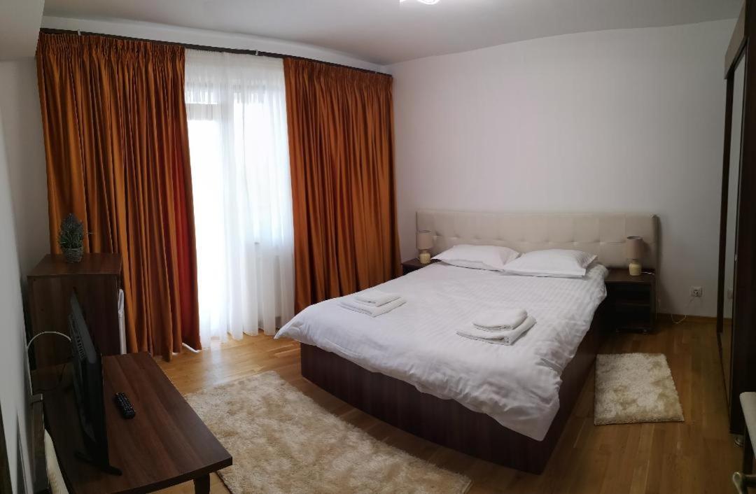 Passa Tempo Hotell Suceava Eksteriør bilde